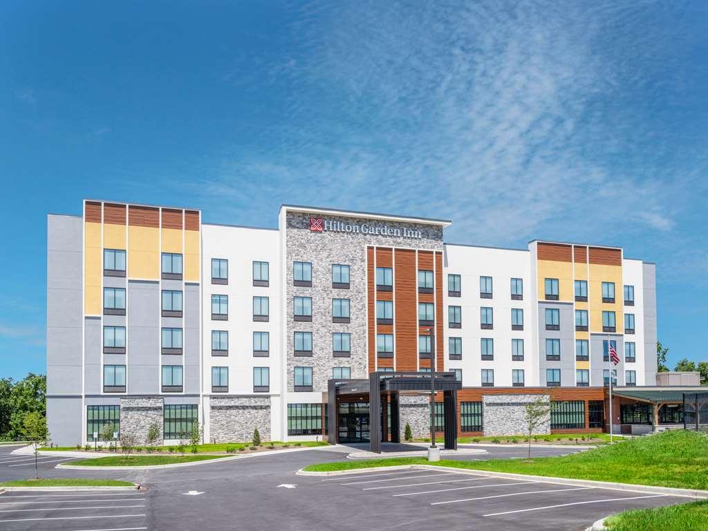Hilton Garden Inn Jeffersonville Louisville North Bagian luar foto